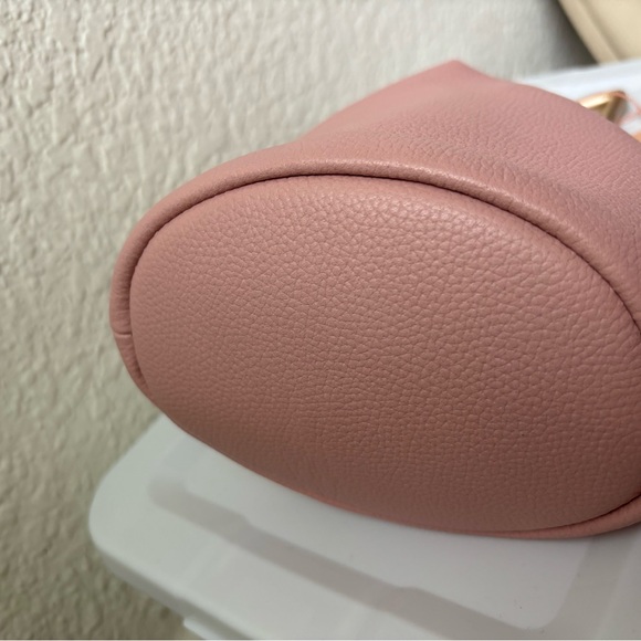 NWT Cult Gaia Mini Astraea Tote in Dusty Pink - Picture 5 of 8